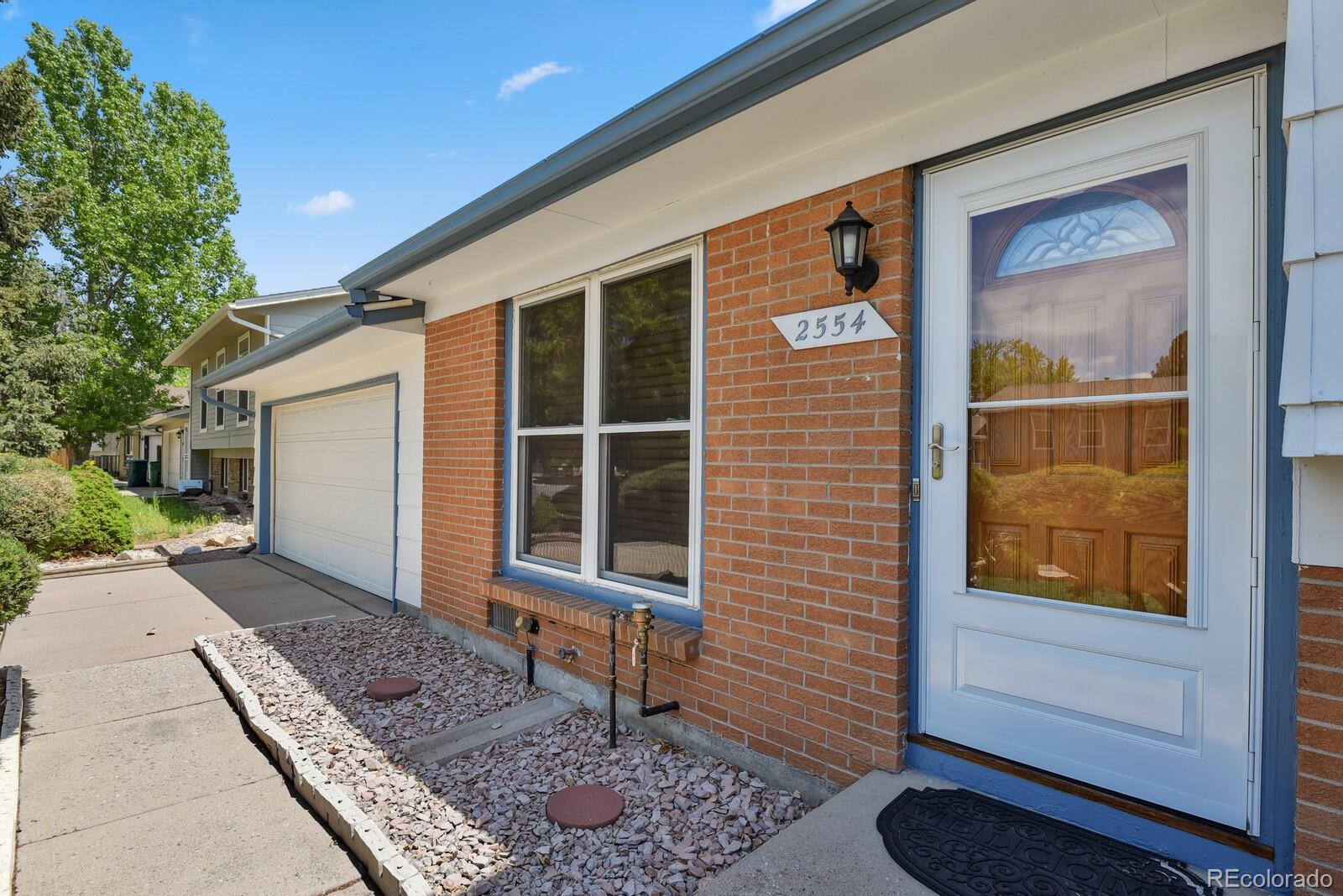 MLS Image #2 for 2554 s laredo court,aurora, Colorado