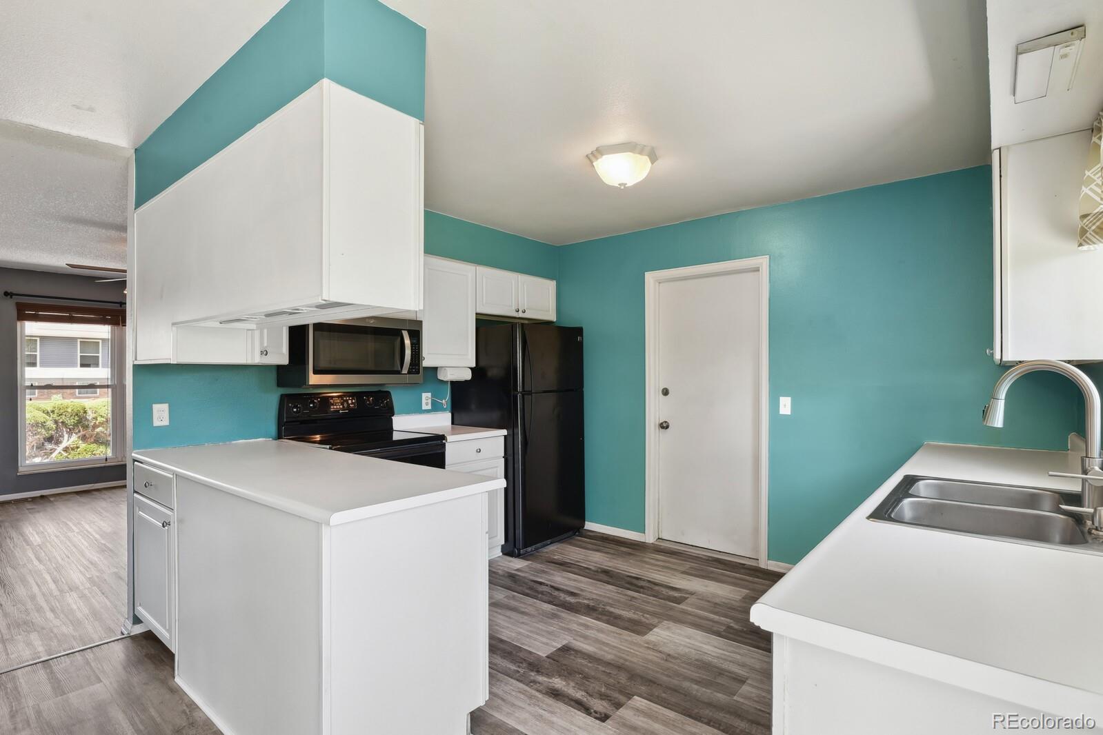 MLS Image #7 for 2554 s laredo court,aurora, Colorado