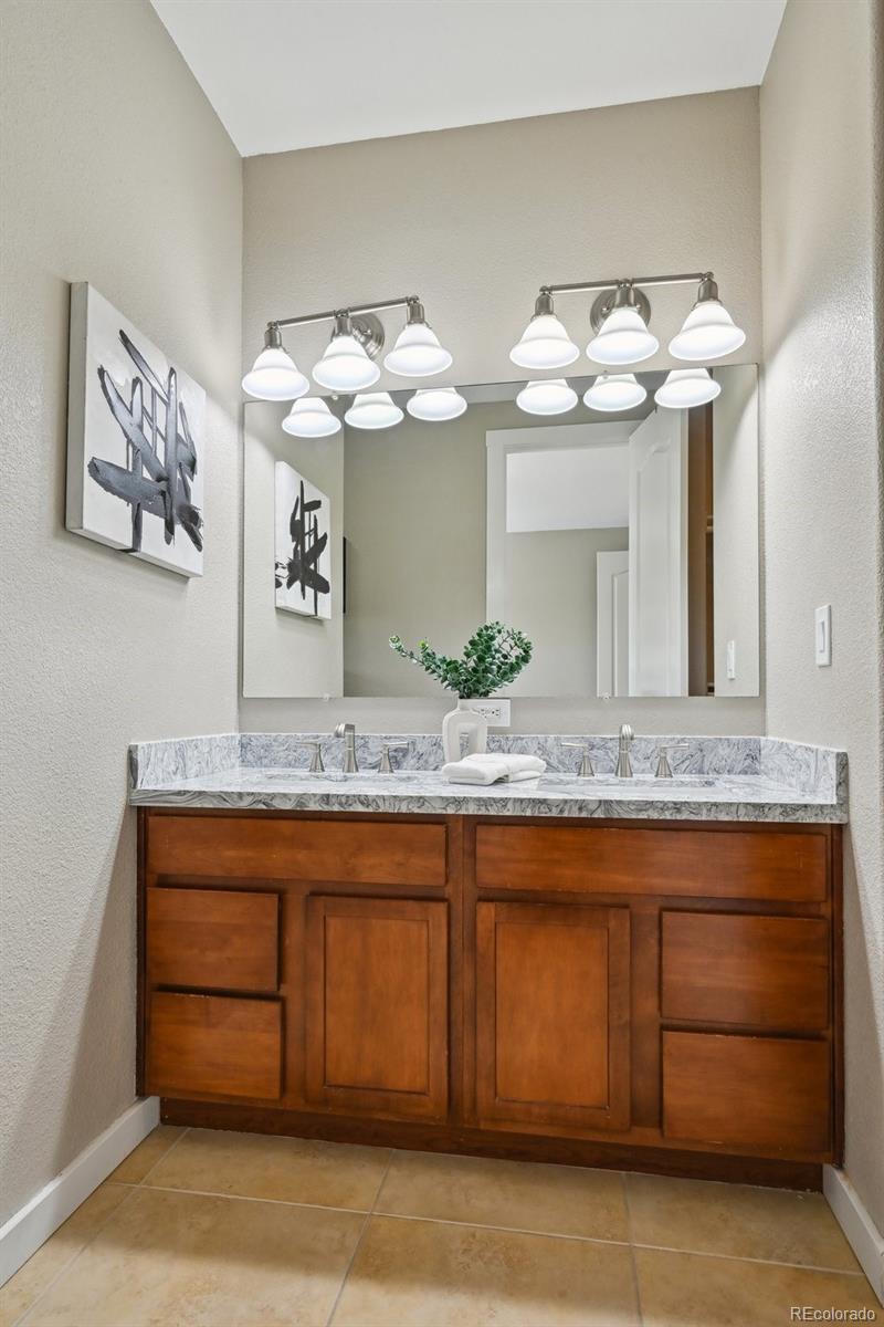 MLS Image #20 for 3482 e 28th avenue,denver, Colorado