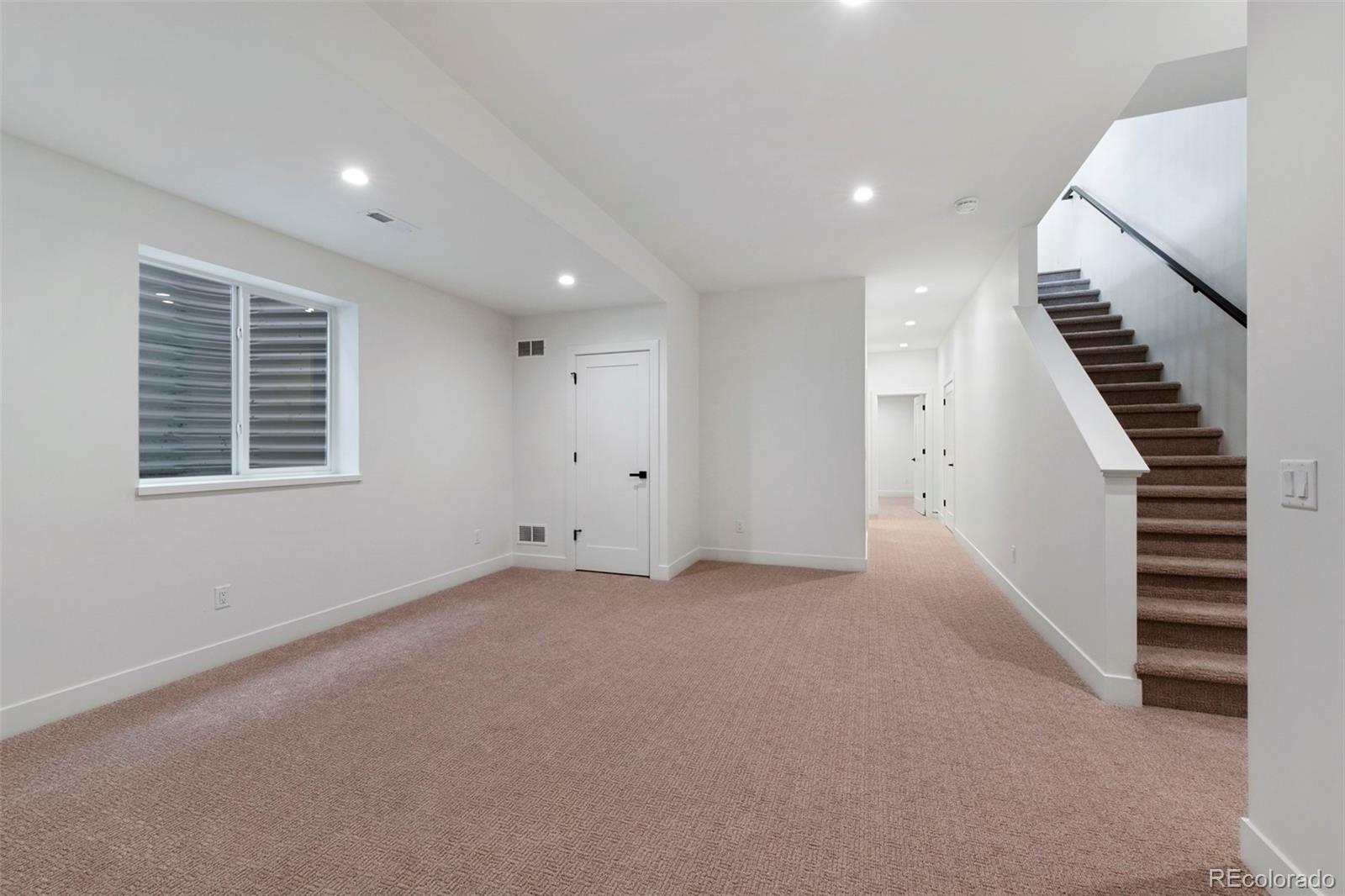 MLS Image #23 for 2450 s cherokee street,denver, Colorado