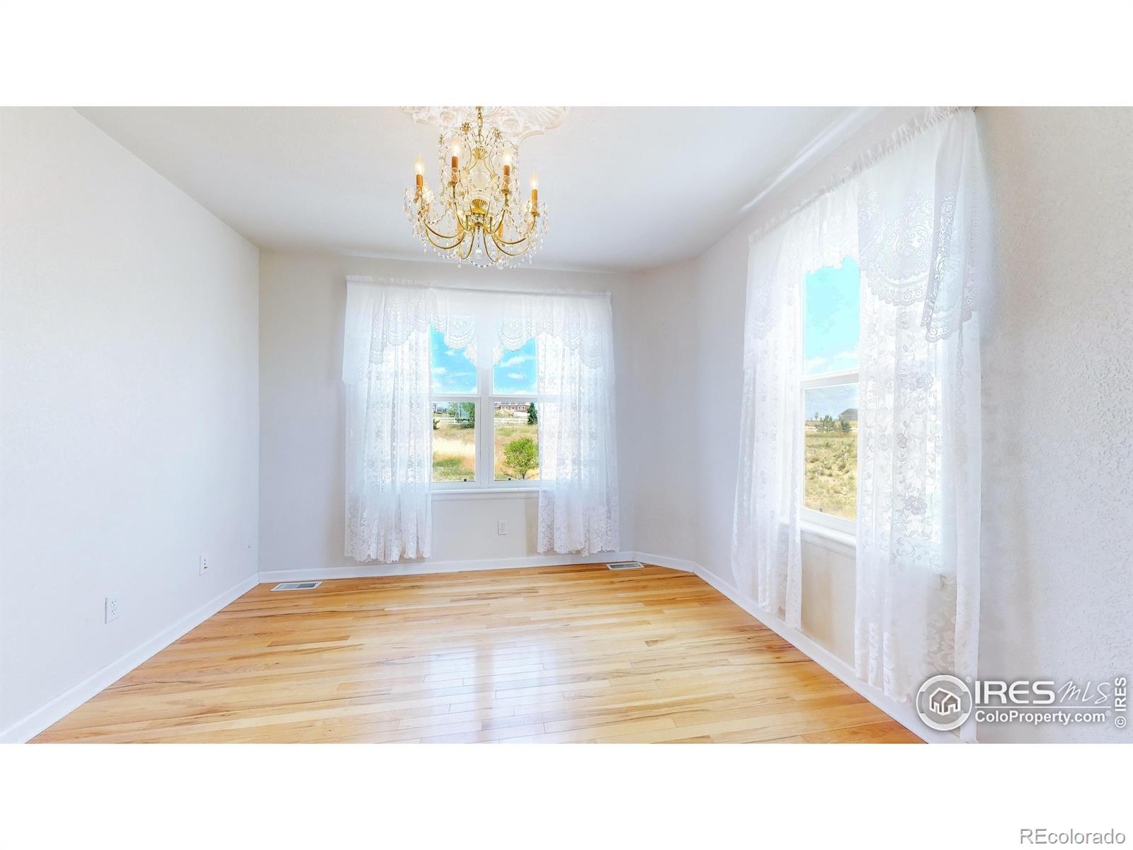 MLS Image #13 for 5306  foothills drive,berthoud, Colorado