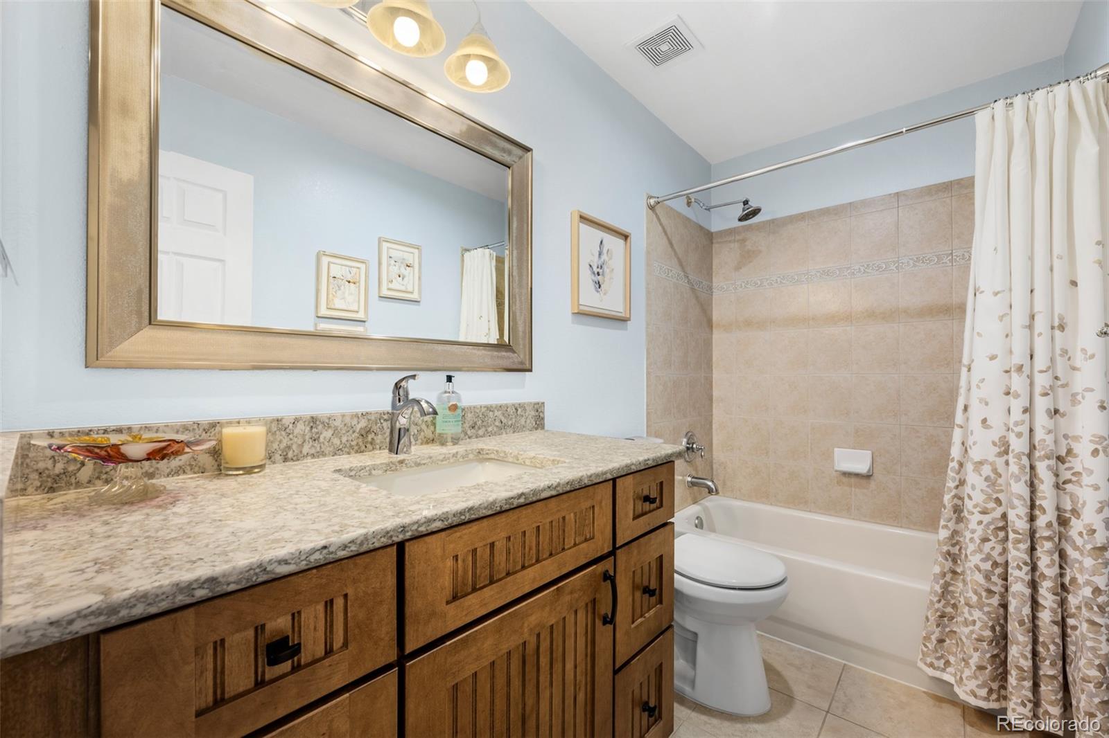 MLS Image #17 for 5944 s yank court,littleton, Colorado