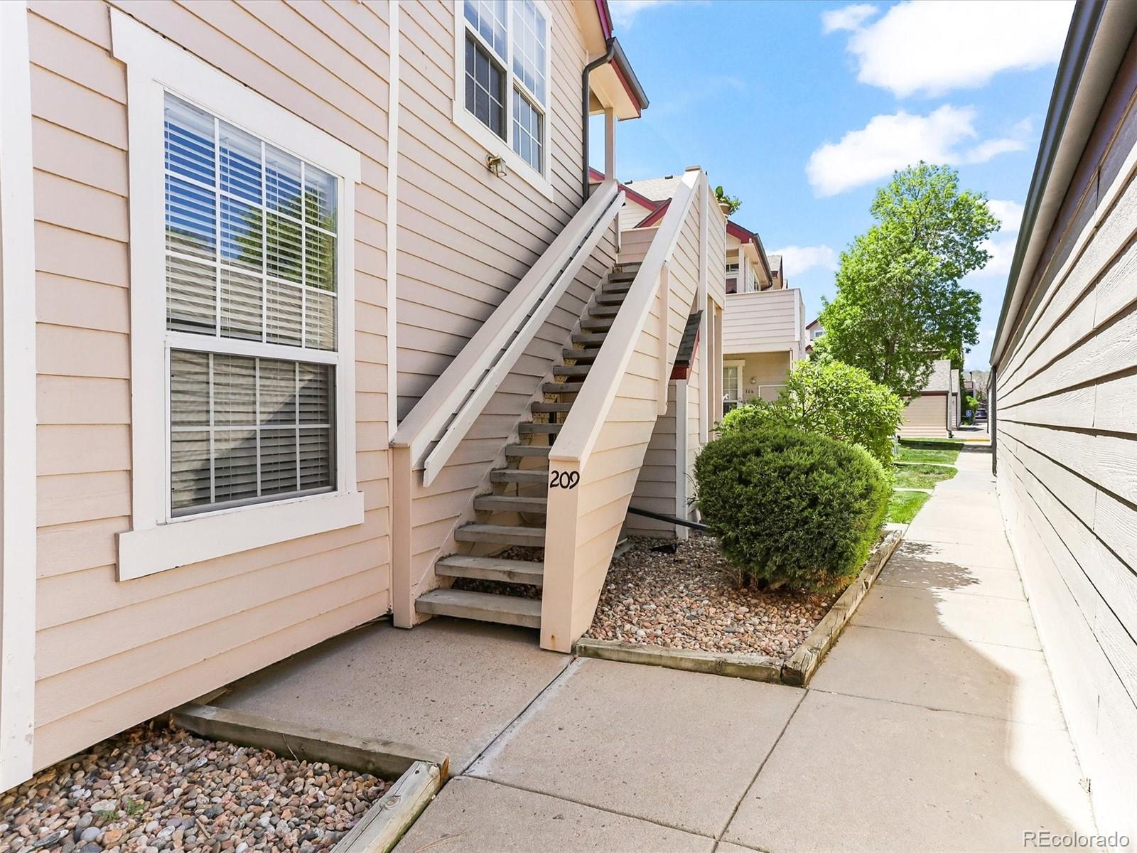 MLS Image #18 for 8361 s upham way 209,littleton, Colorado