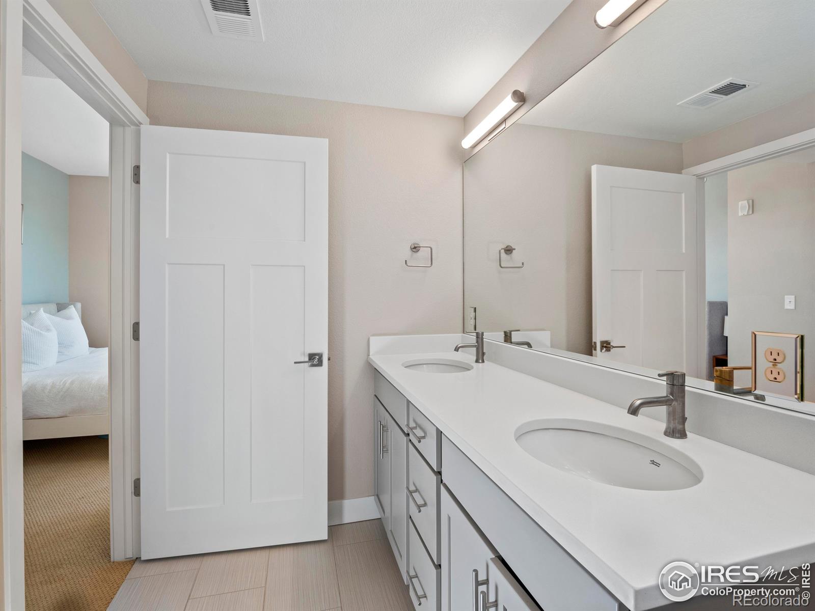 MLS Image #14 for 210 s cherrywood drive,lafayette, Colorado