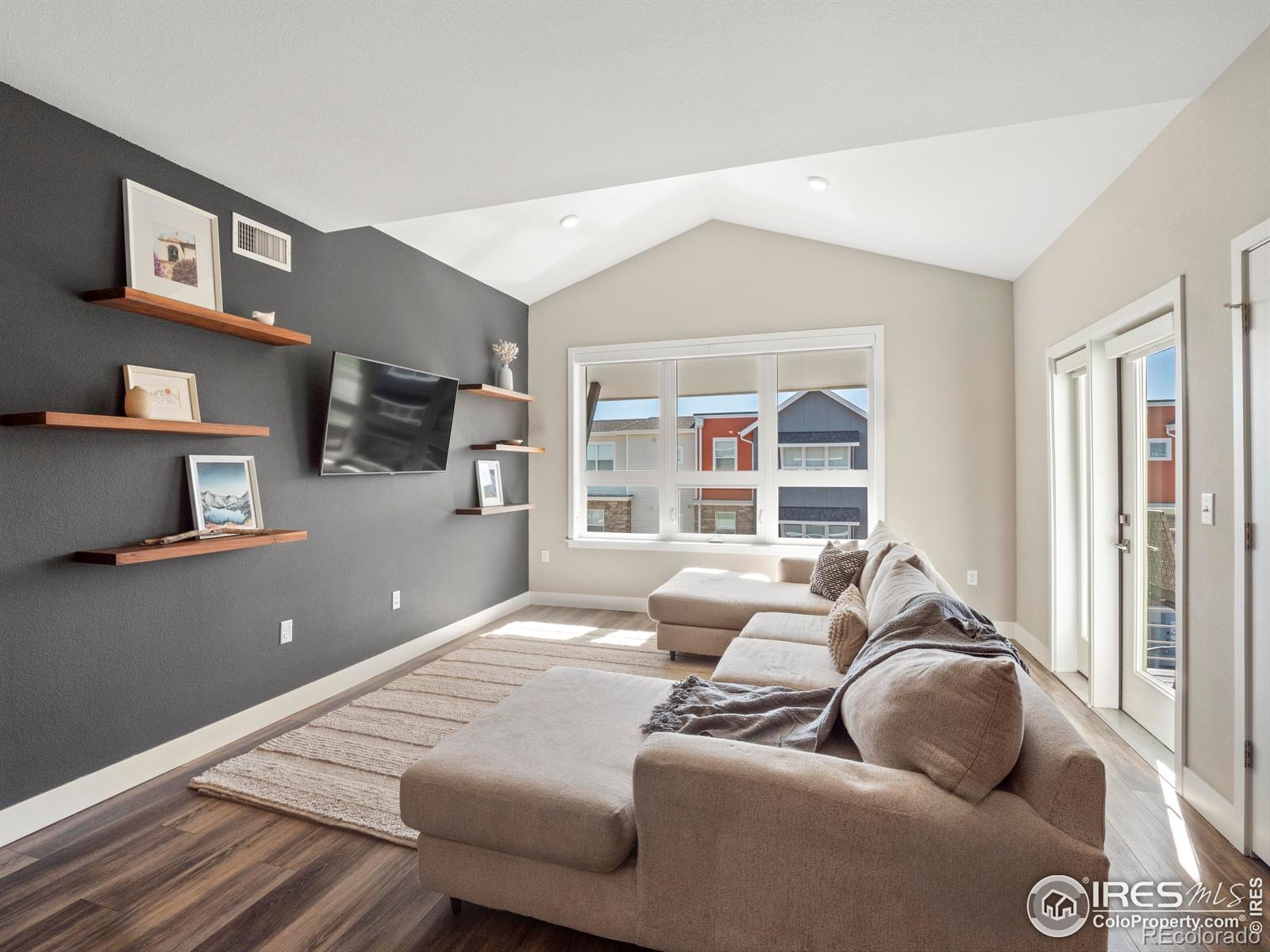MLS Image #2 for 210 s cherrywood drive,lafayette, Colorado