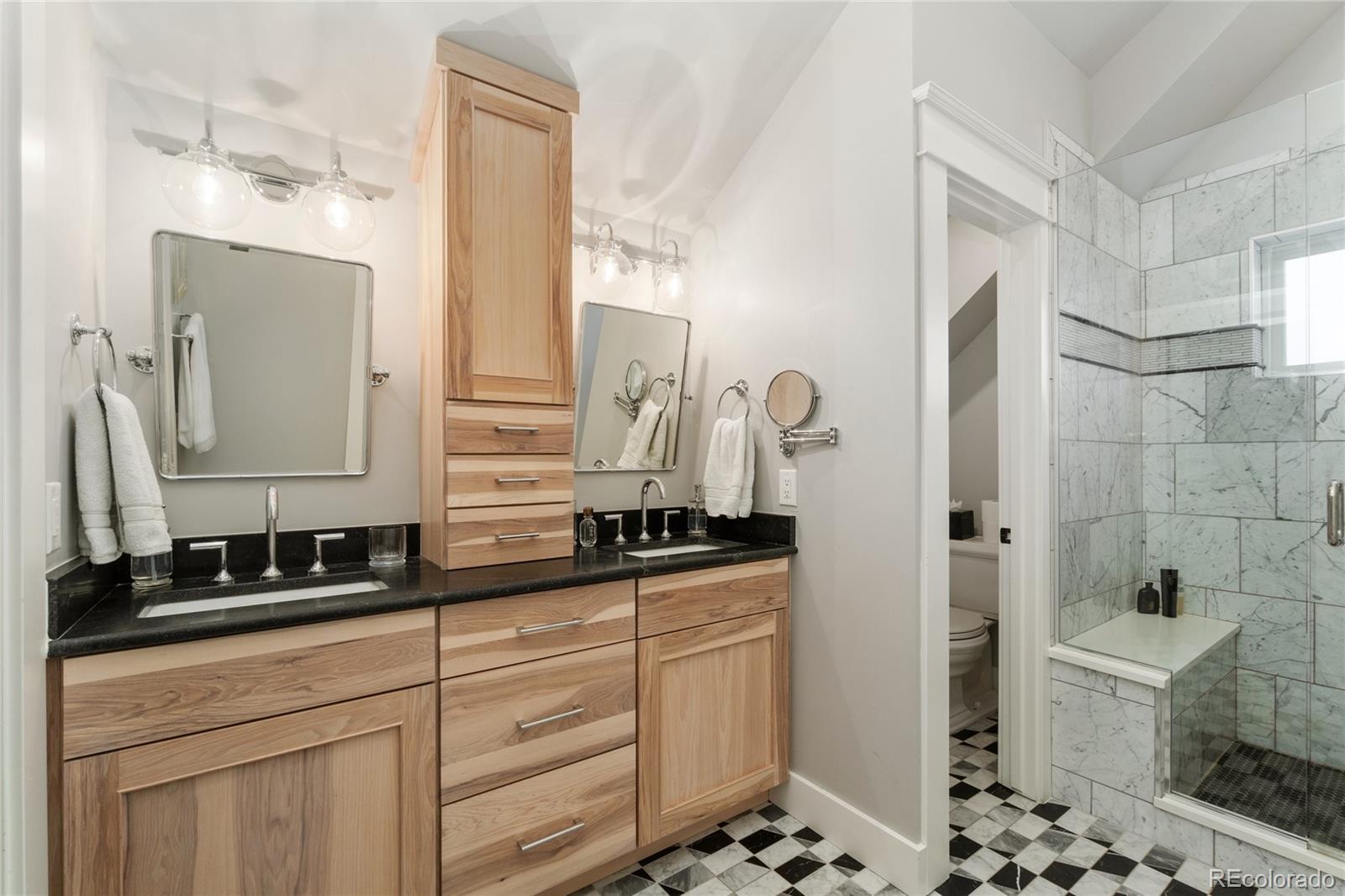MLS Image #15 for 890 s vine street,denver, Colorado