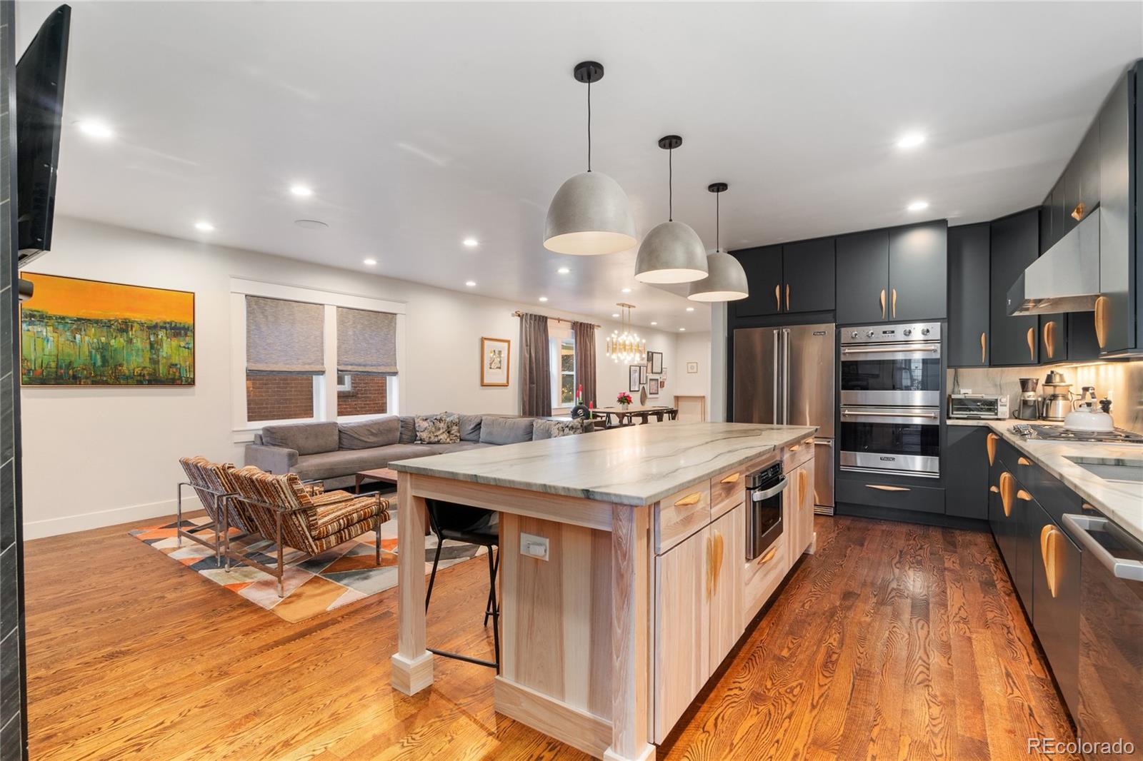 MLS Image #8 for 890 s vine street,denver, Colorado