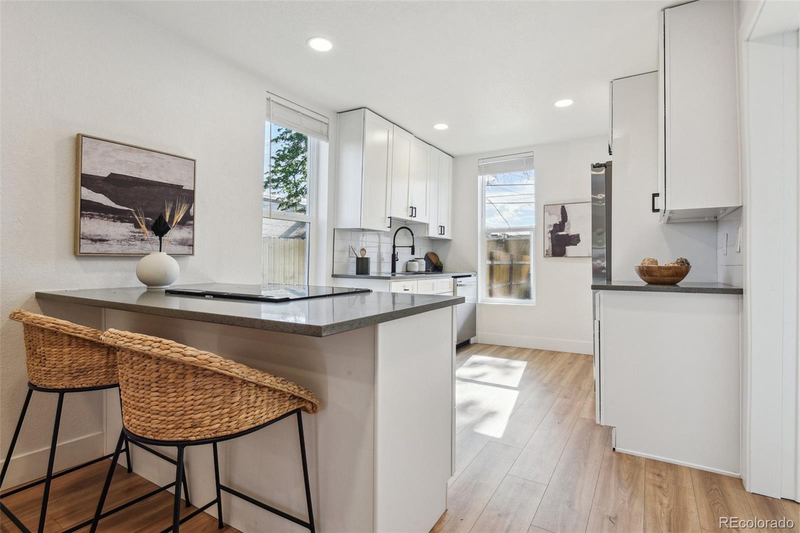 MLS Image #4 for 717  inca street,denver, Colorado