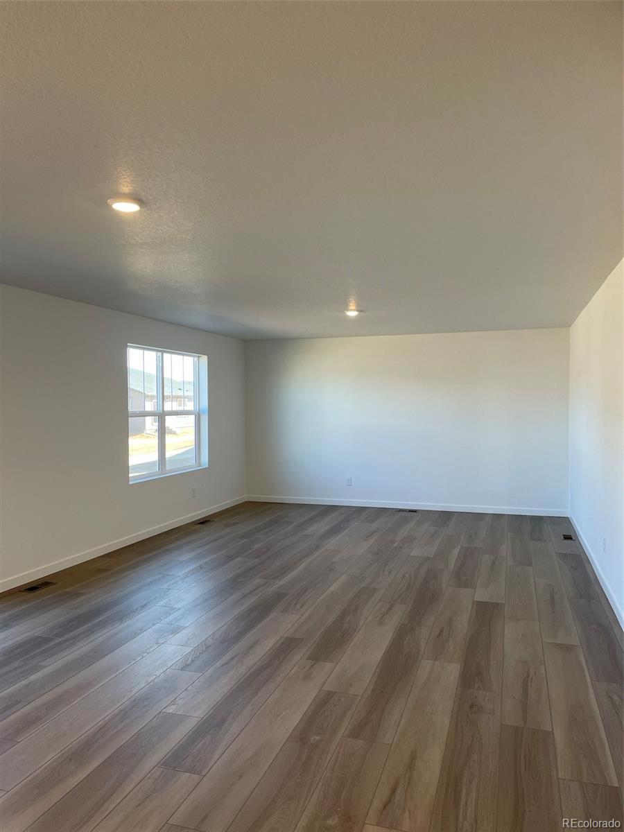 MLS Image #3 for 21965 e 39th avenue,aurora, Colorado