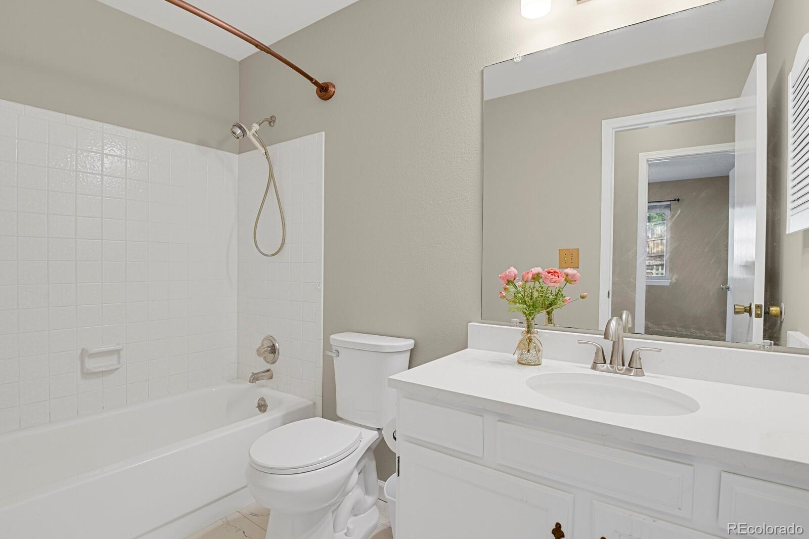 MLS Image #18 for 7466 e long circle,centennial, Colorado