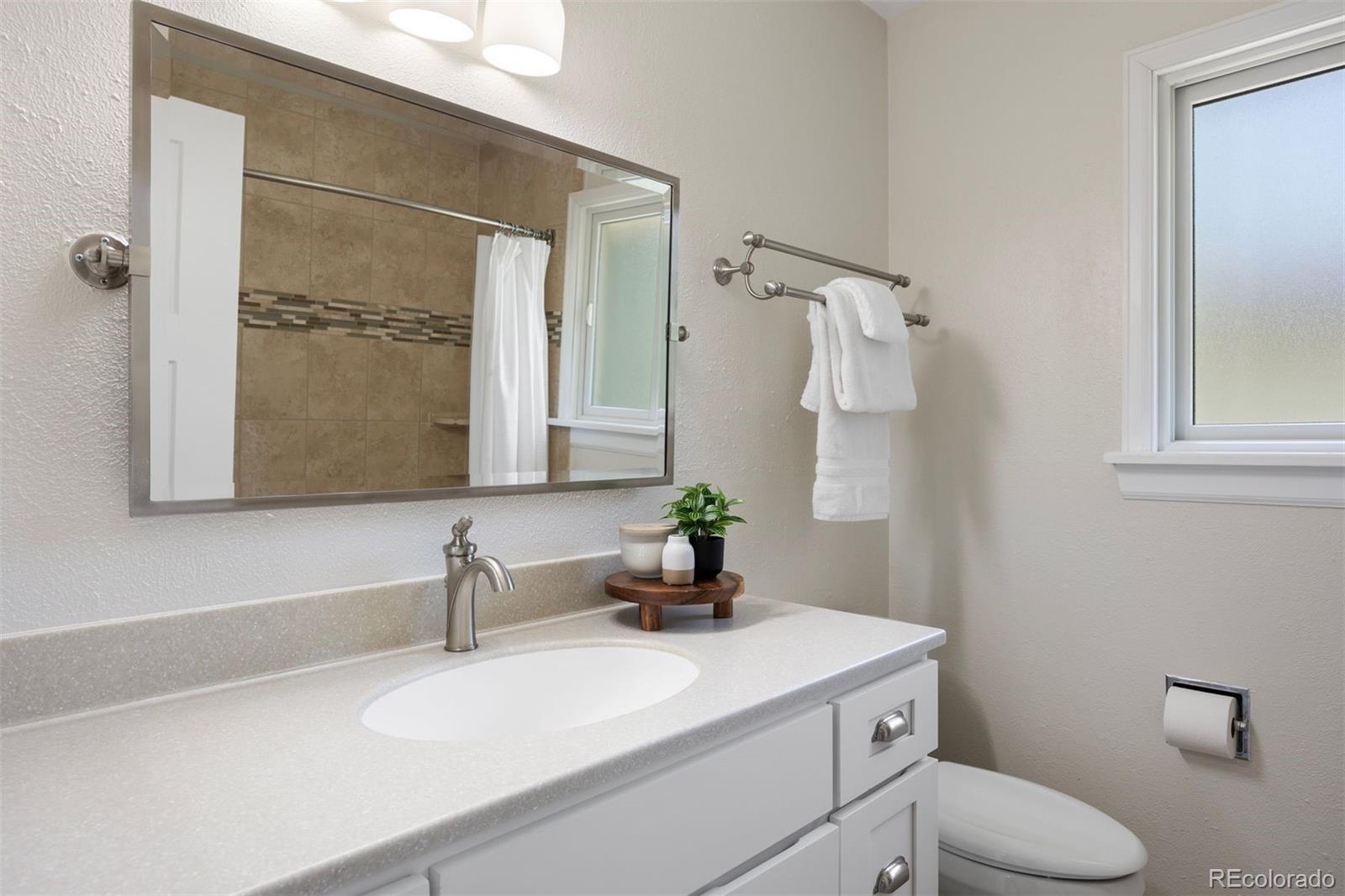 MLS Image #21 for 6213 s galena way,englewood, Colorado