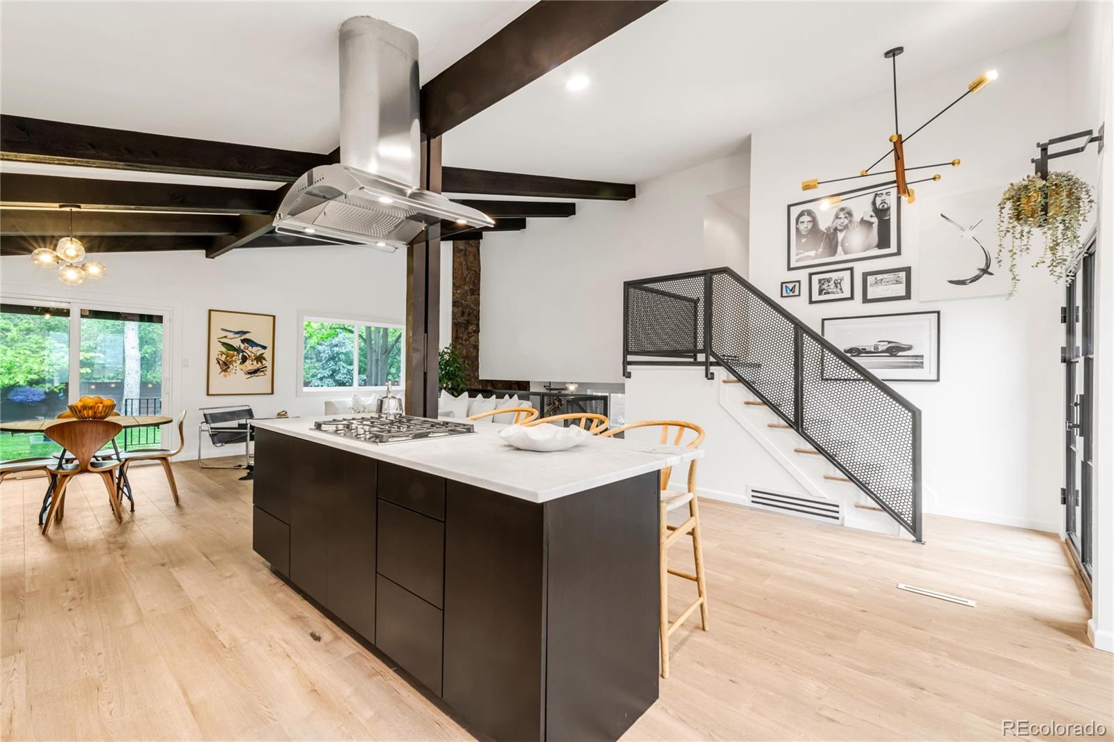 MLS Image #10 for 10000 e ohio avenue,denver, Colorado