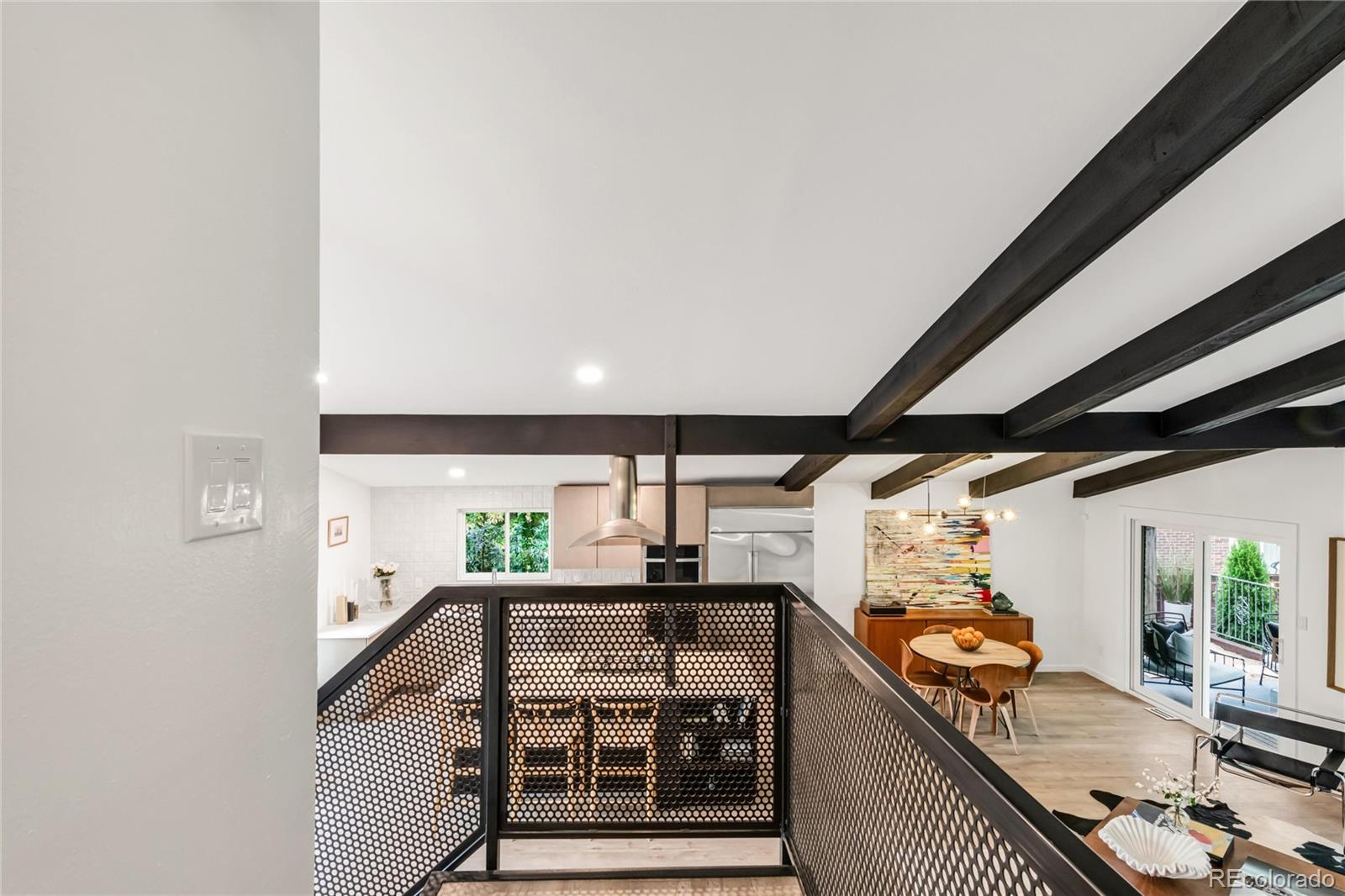 MLS Image #15 for 10000 e ohio avenue,denver, Colorado
