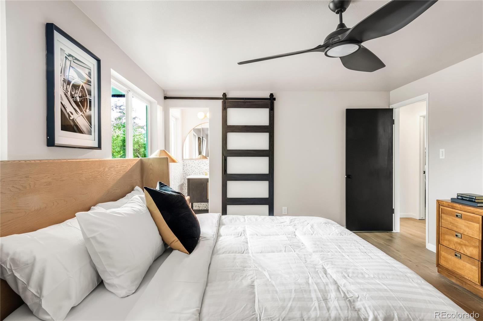 MLS Image #22 for 10000 e ohio avenue,denver, Colorado