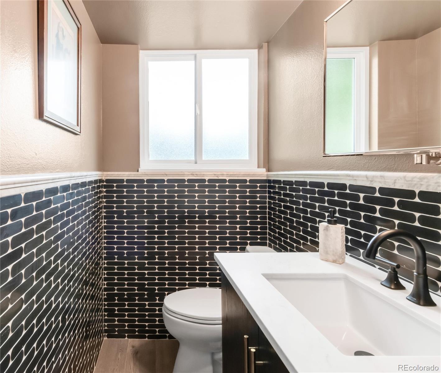 MLS Image #27 for 10000 e ohio avenue,denver, Colorado