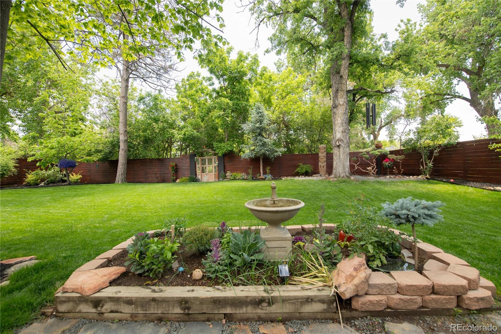 MLS Image #37 for 10000 e ohio avenue,denver, Colorado