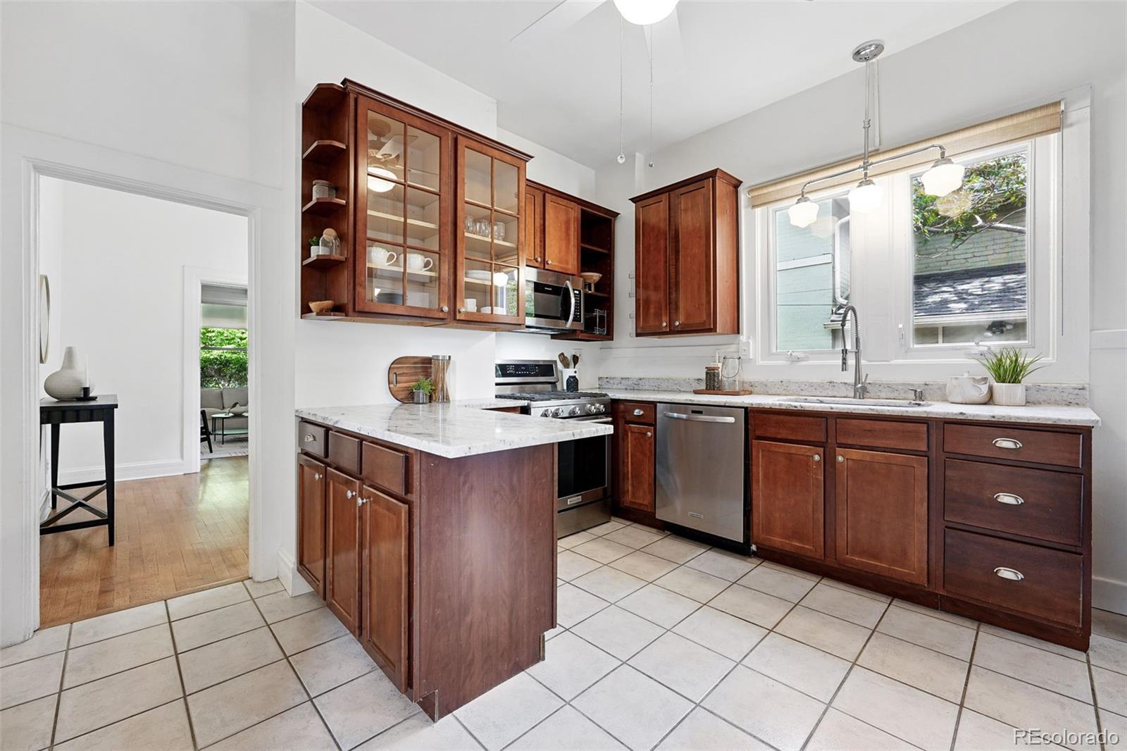 MLS Image #12 for 3330 w 30th avenue,denver, Colorado