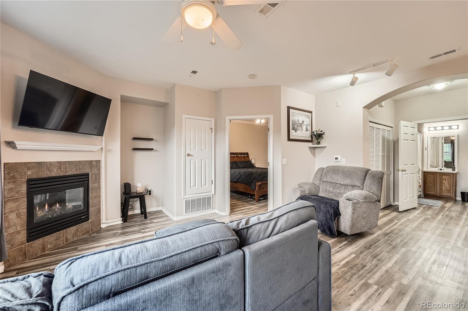 MLS Image #1 for 16320 e fremont avenue,aurora, Colorado
