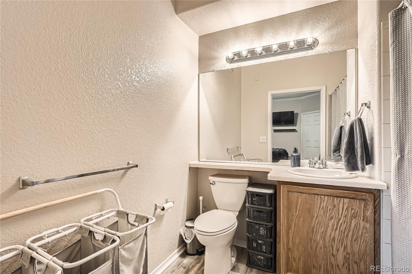 MLS Image #15 for 16320 e fremont avenue,aurora, Colorado