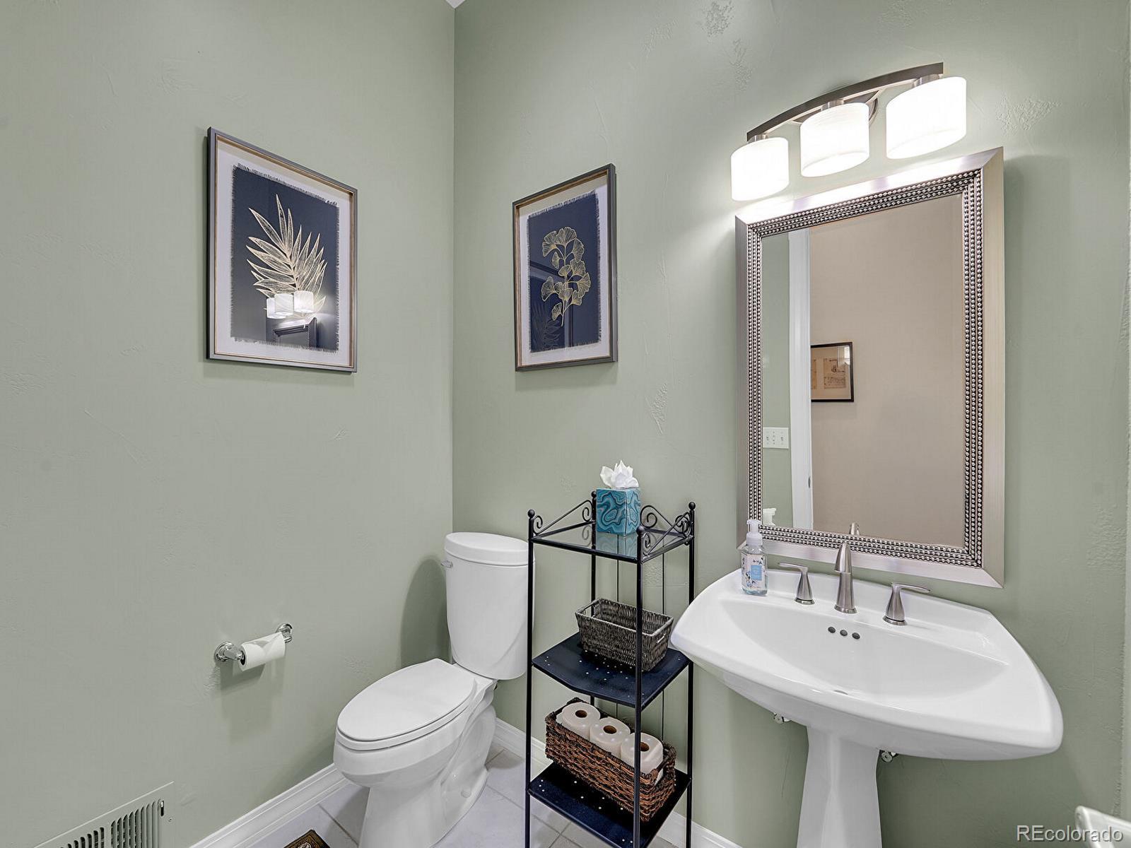 MLS Image #25 for 4704 w hinsdale court,littleton, Colorado