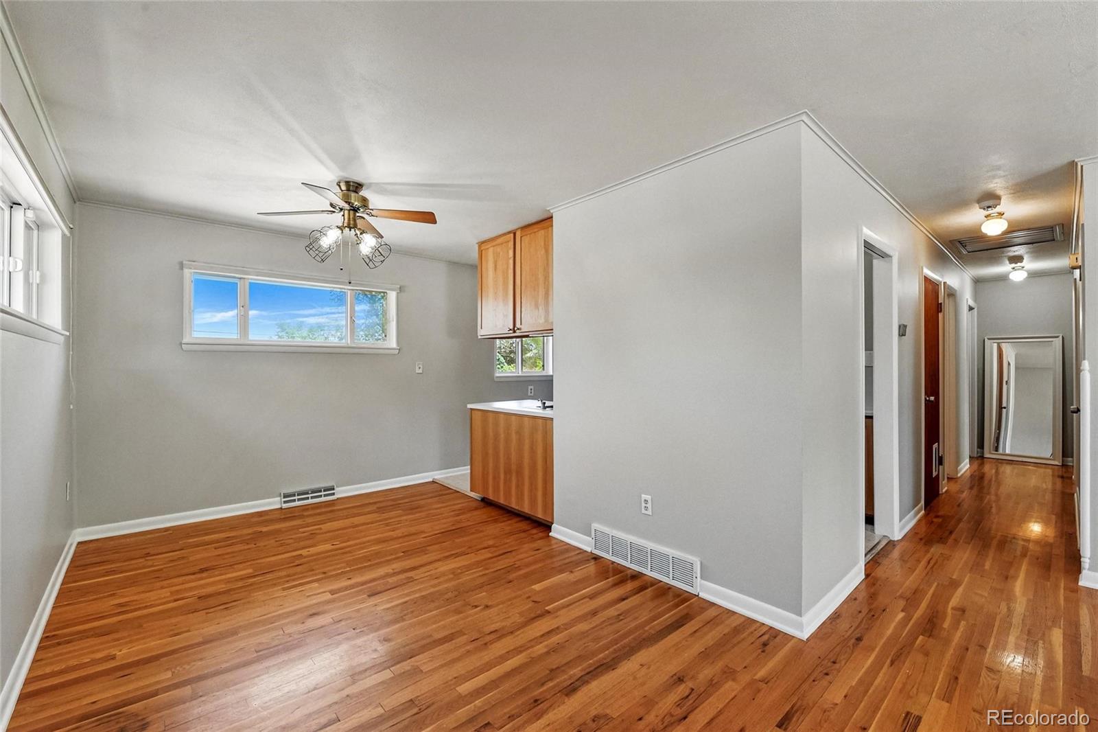 MLS Image #4 for 380 s jersey street,denver, Colorado
