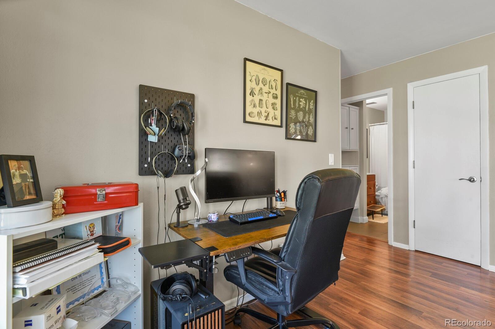 MLS Image #10 for 2557 s dover street,lakewood, Colorado