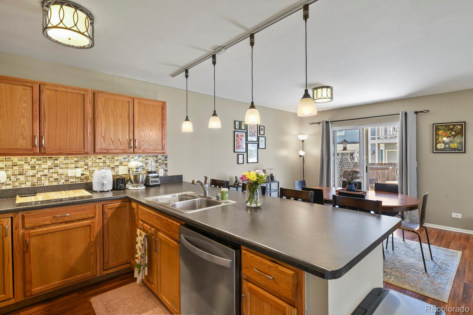 MLS Image #15 for 2557 s dover street,lakewood, Colorado