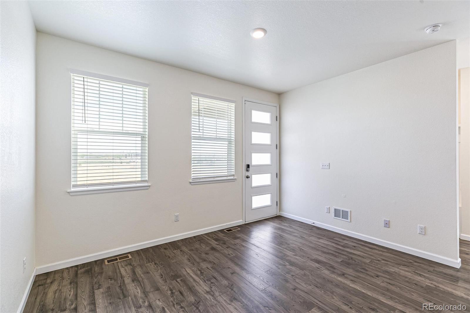 MLS Image #3 for 21761 e 7th avenue ,aurora, Colorado
