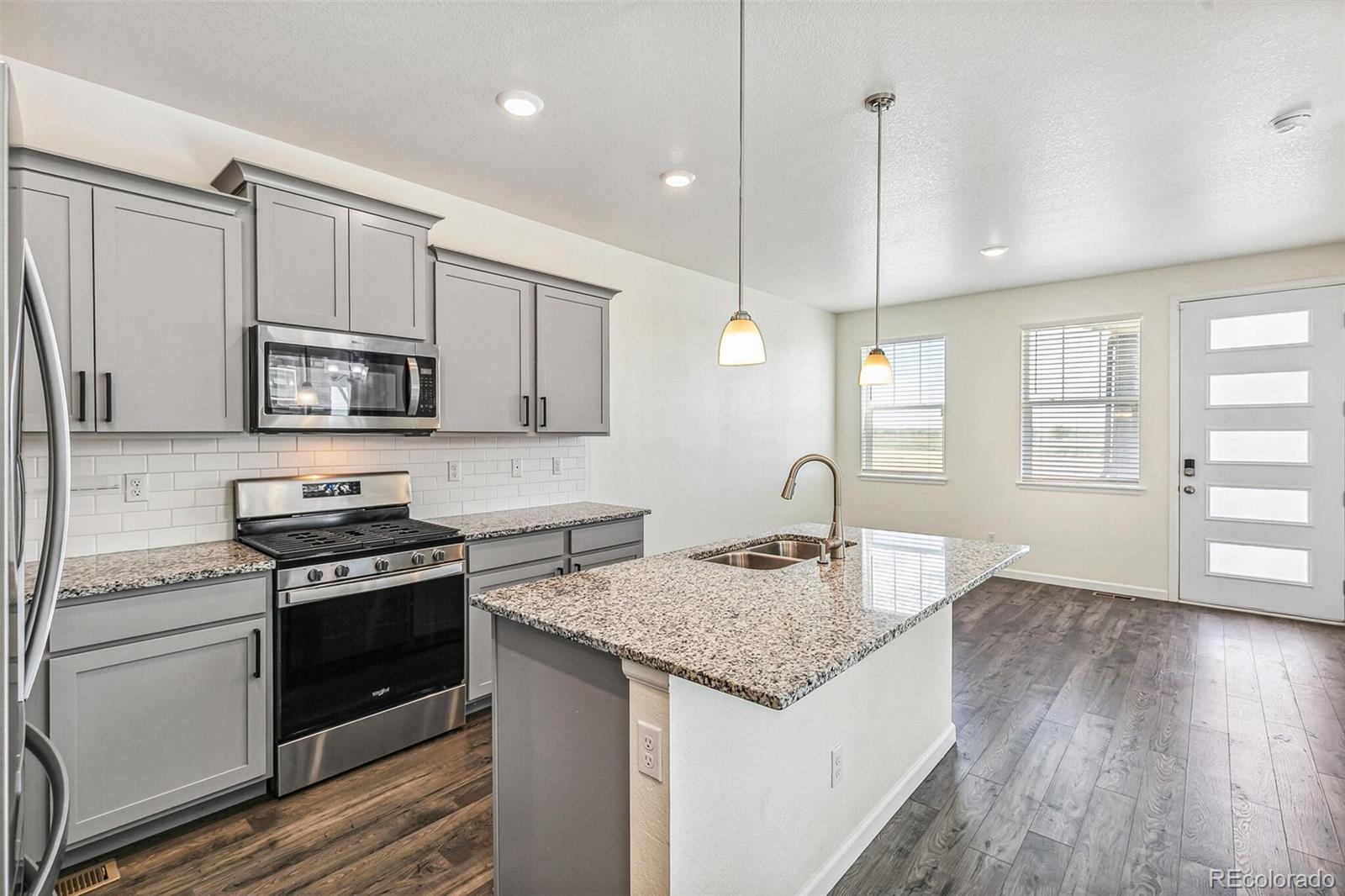 MLS Image #4 for 21761 e 7th avenue ,aurora, Colorado