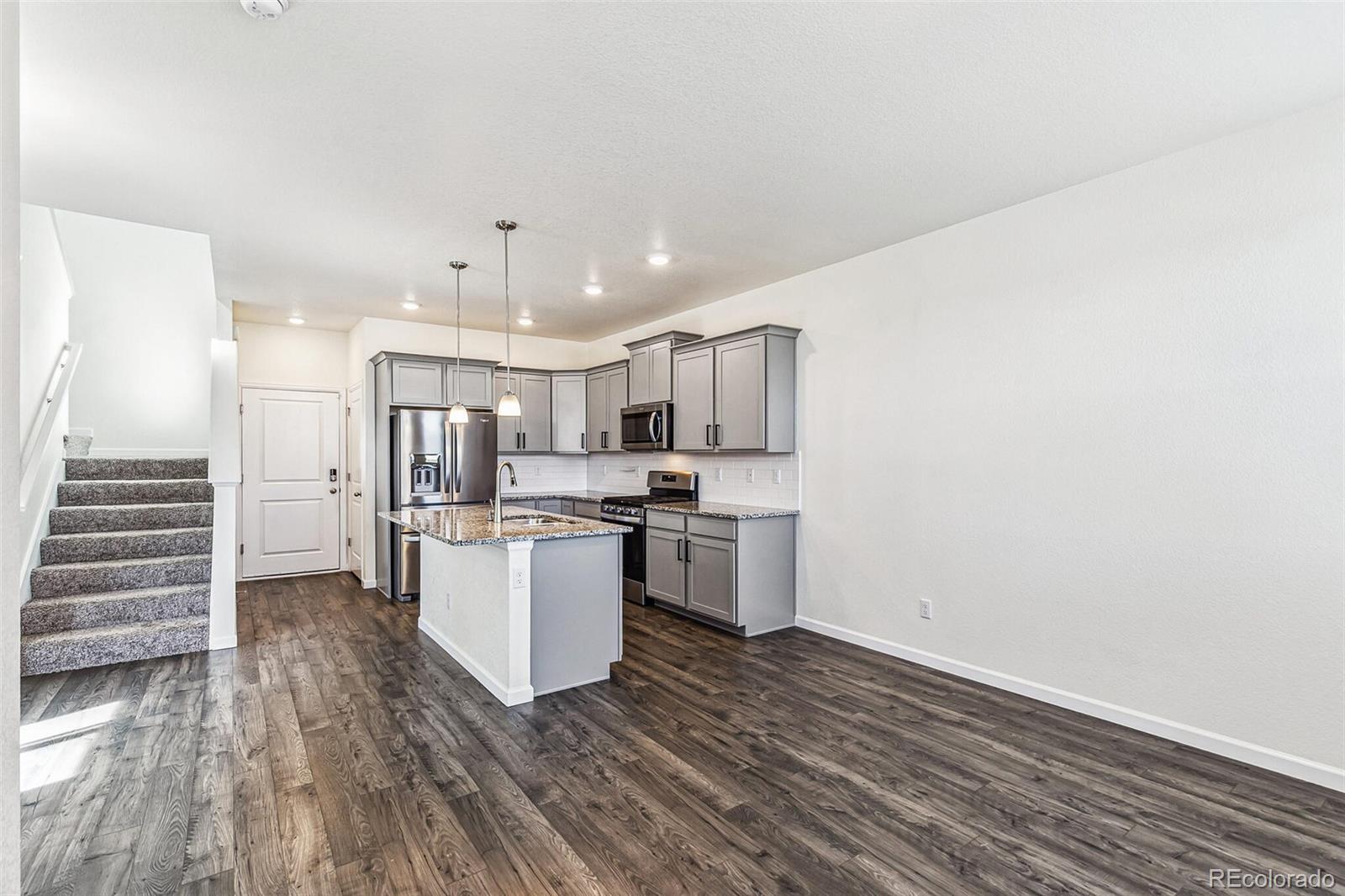 MLS Image #6 for 21761 e 7th avenue ,aurora, Colorado