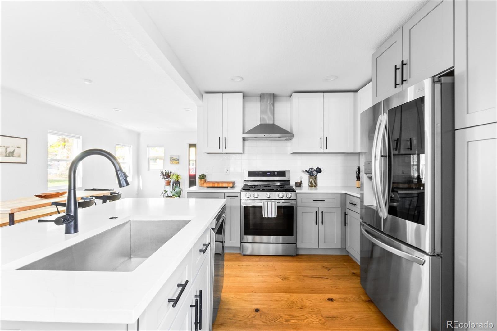 MLS Image #8 for 2520 s race street,denver, Colorado