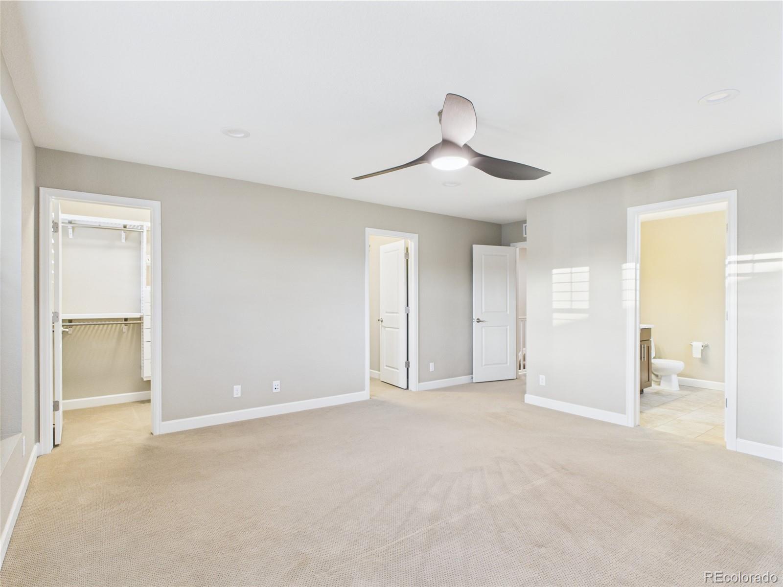 MLS Image #11 for 9236 e 52nd drive,denver, Colorado