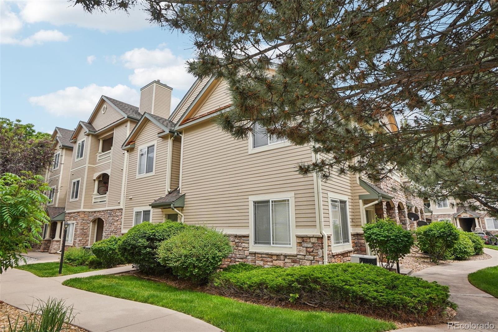 MLS Image #2 for 9692 w coco circle,littleton, Colorado