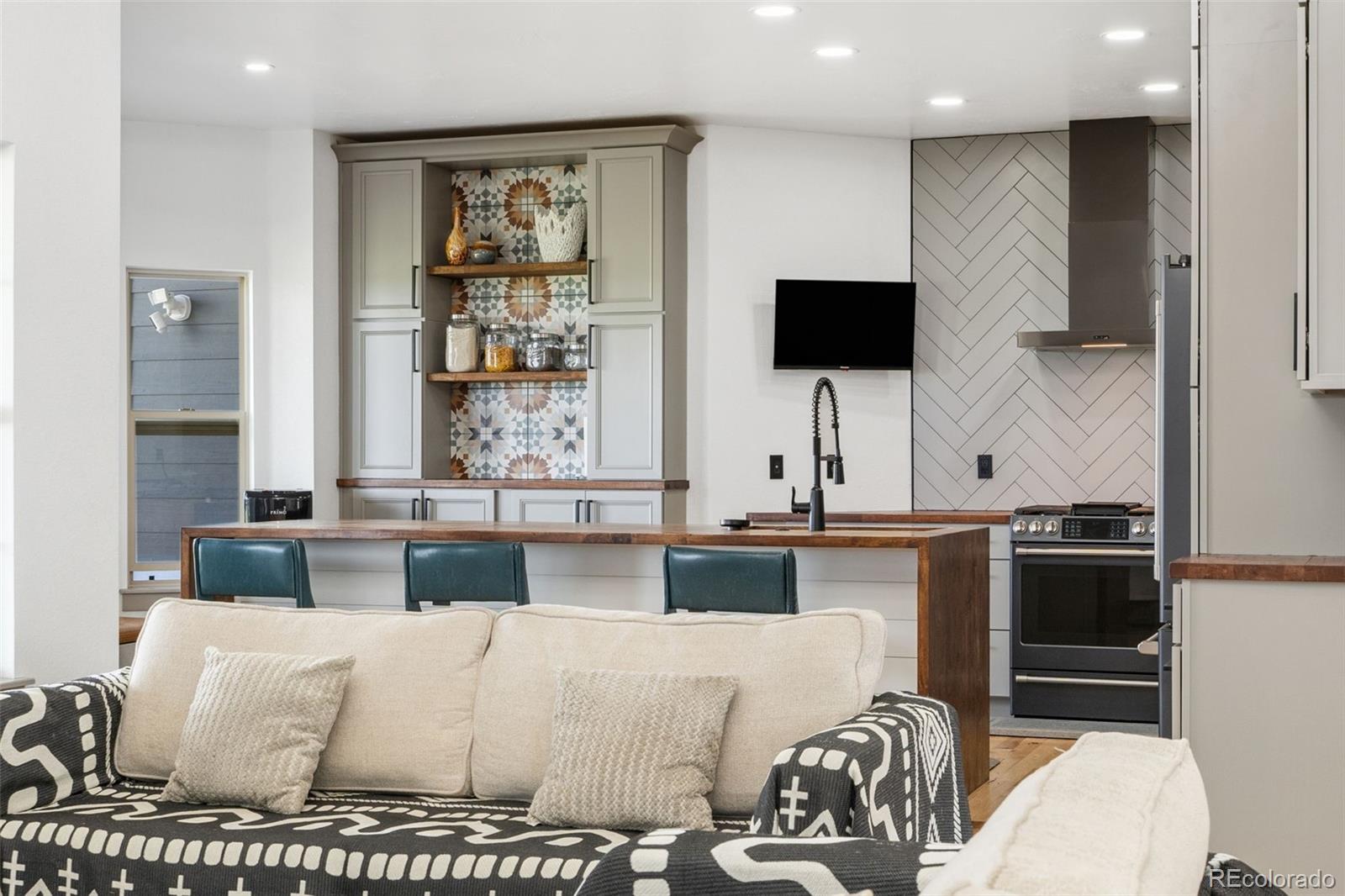 MLS Image #12 for 2400  ventress court,bennett, Colorado