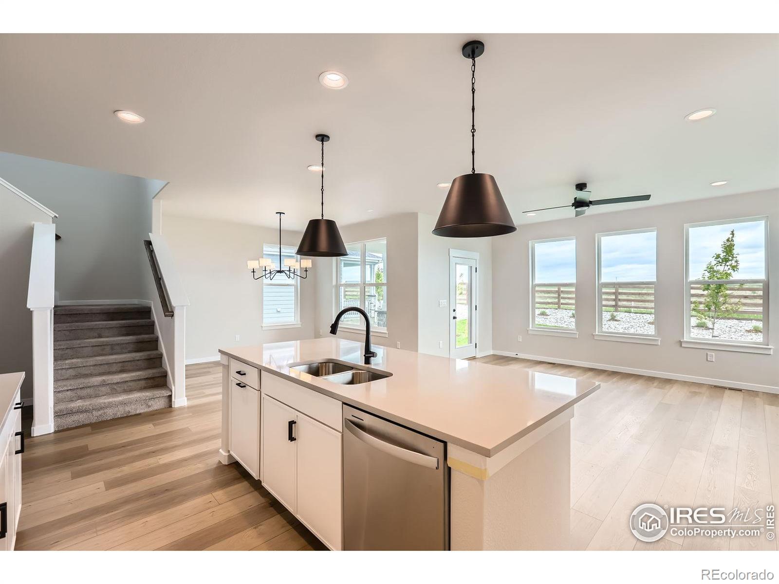 MLS Image #10 for 5901  aspenglow street,longmont, Colorado