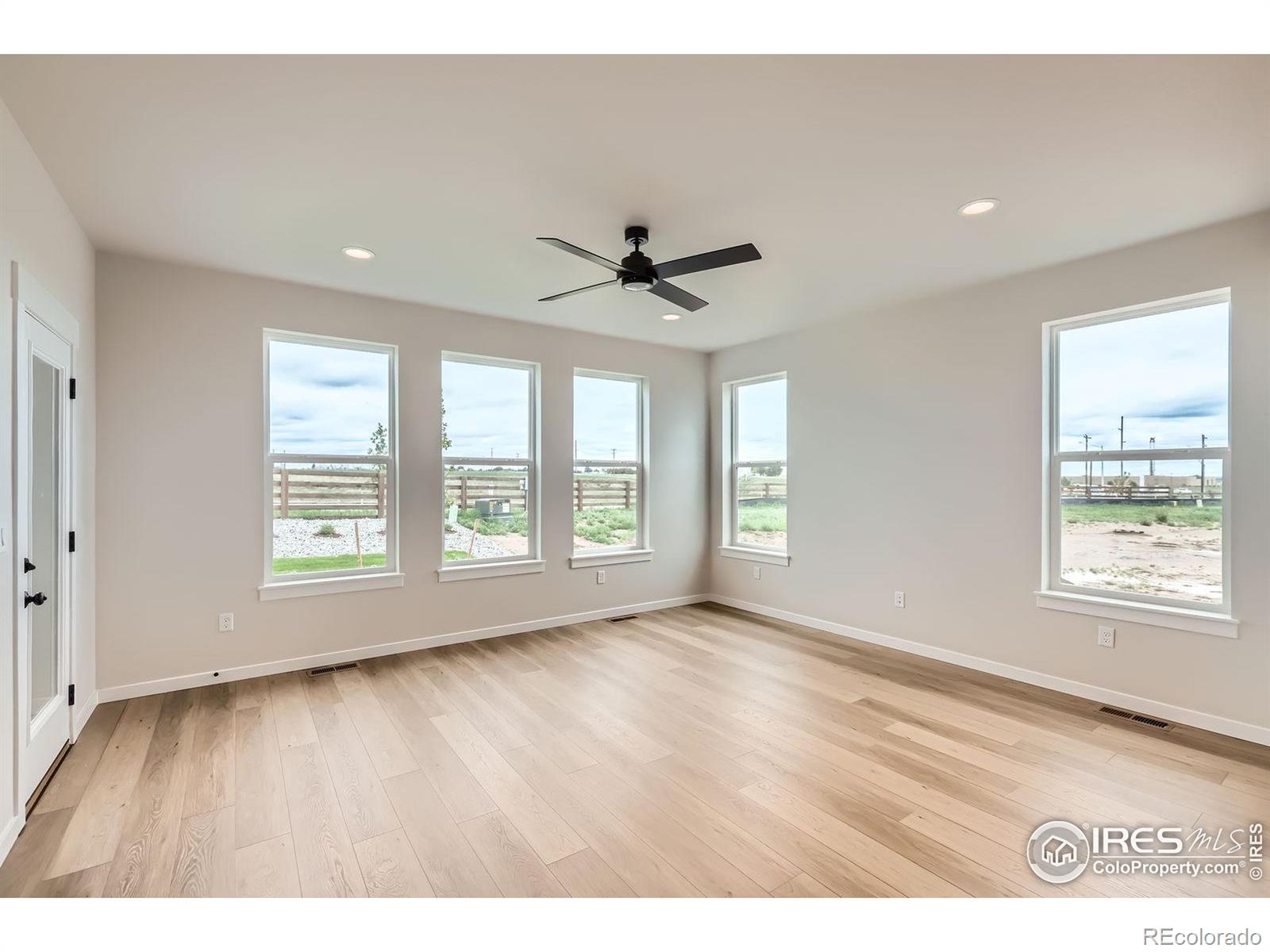 MLS Image #5 for 5901  aspenglow street,longmont, Colorado