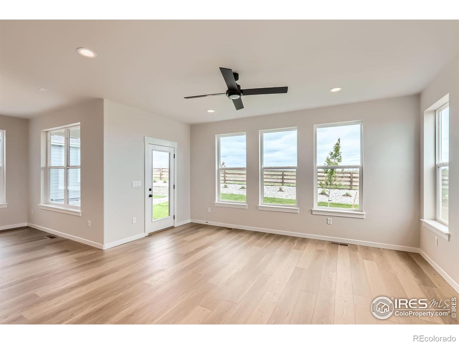 MLS Image #6 for 5901  aspenglow street,longmont, Colorado