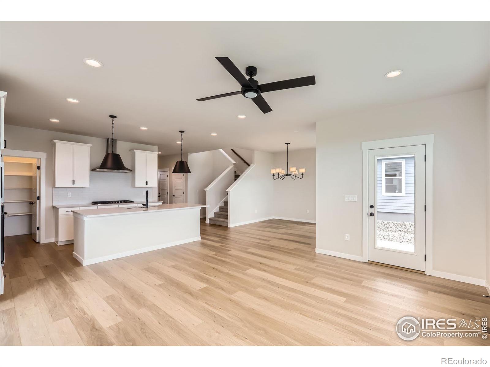 MLS Image #7 for 5901  aspenglow street,longmont, Colorado