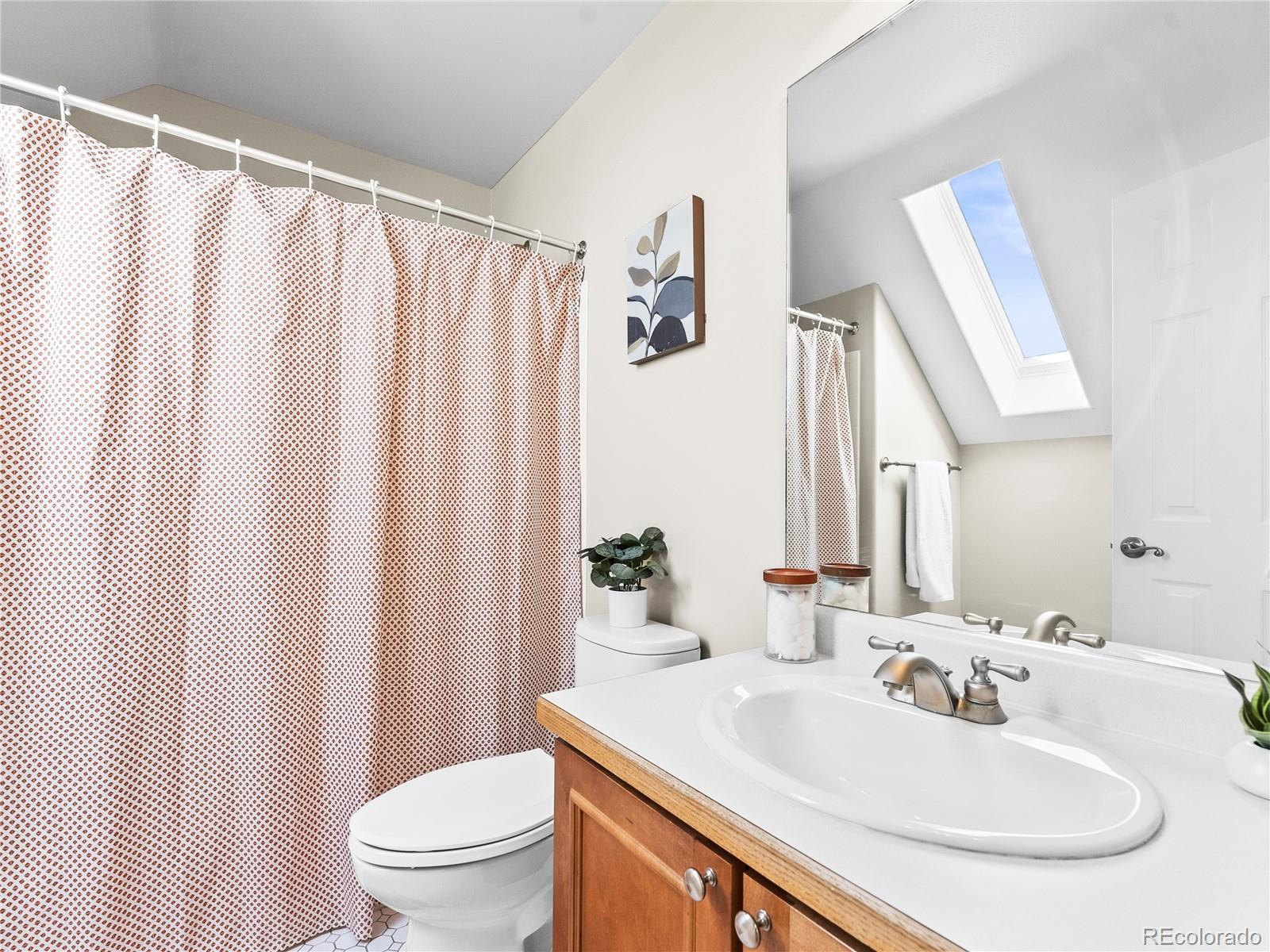 MLS Image #28 for 7899 e 28th place,denver, Colorado