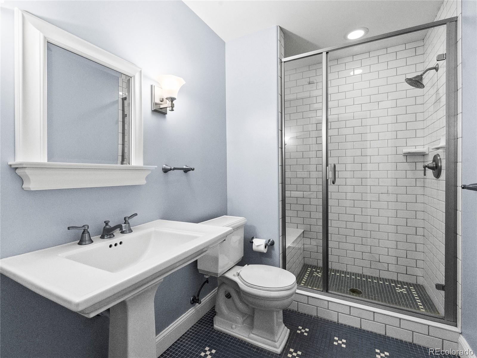 MLS Image #33 for 7899 e 28th place,denver, Colorado
