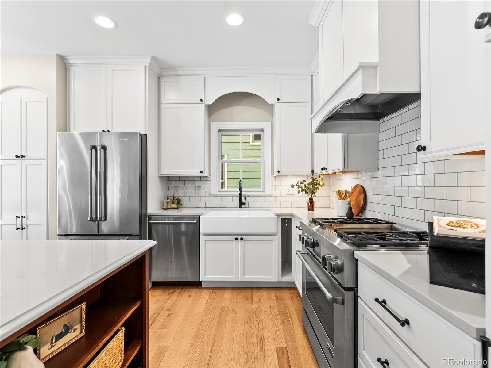 MLS Image #9 for 7899 e 28th place,denver, Colorado