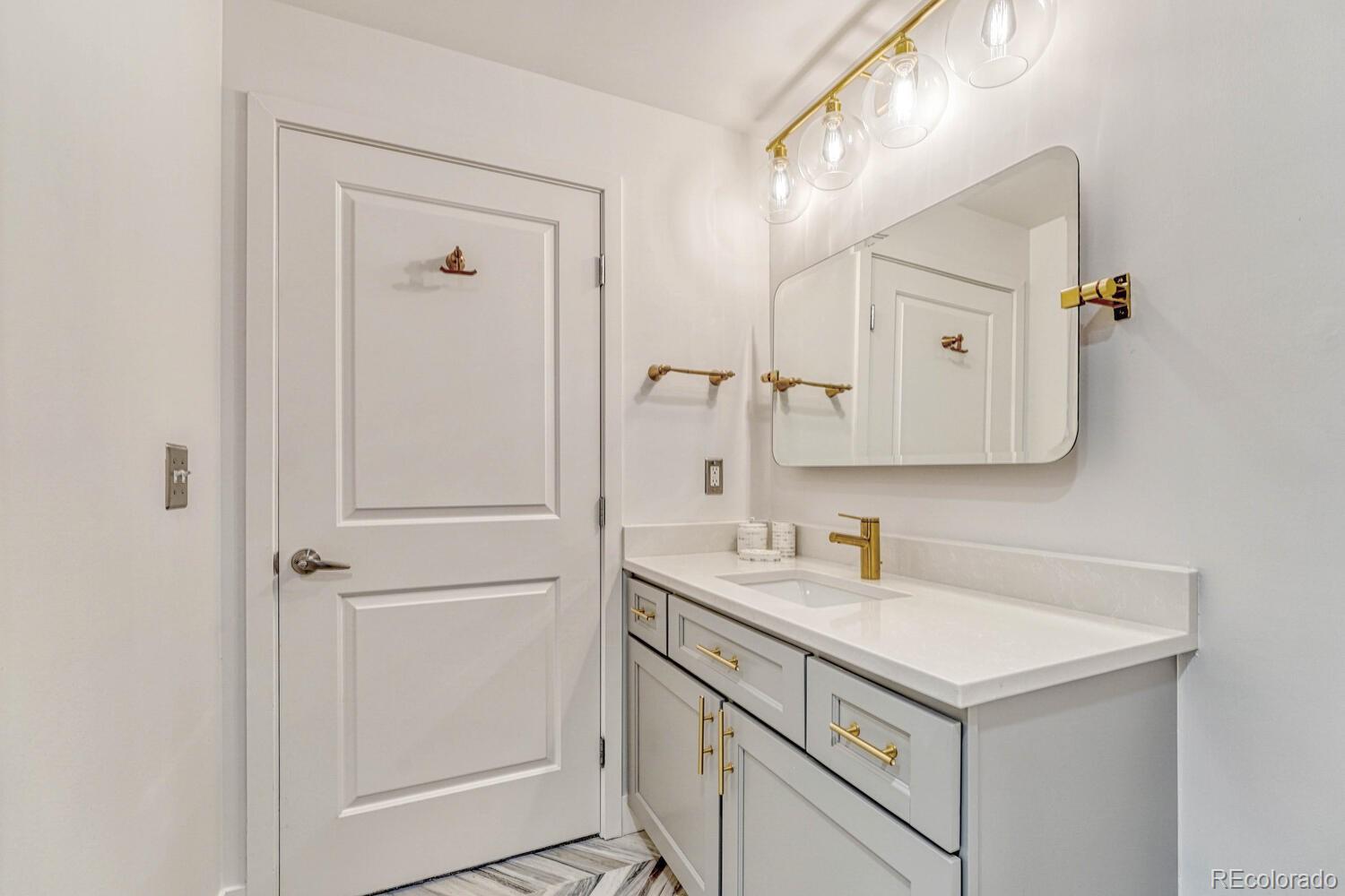 MLS Image #19 for 1700  bassett street,denver, Colorado