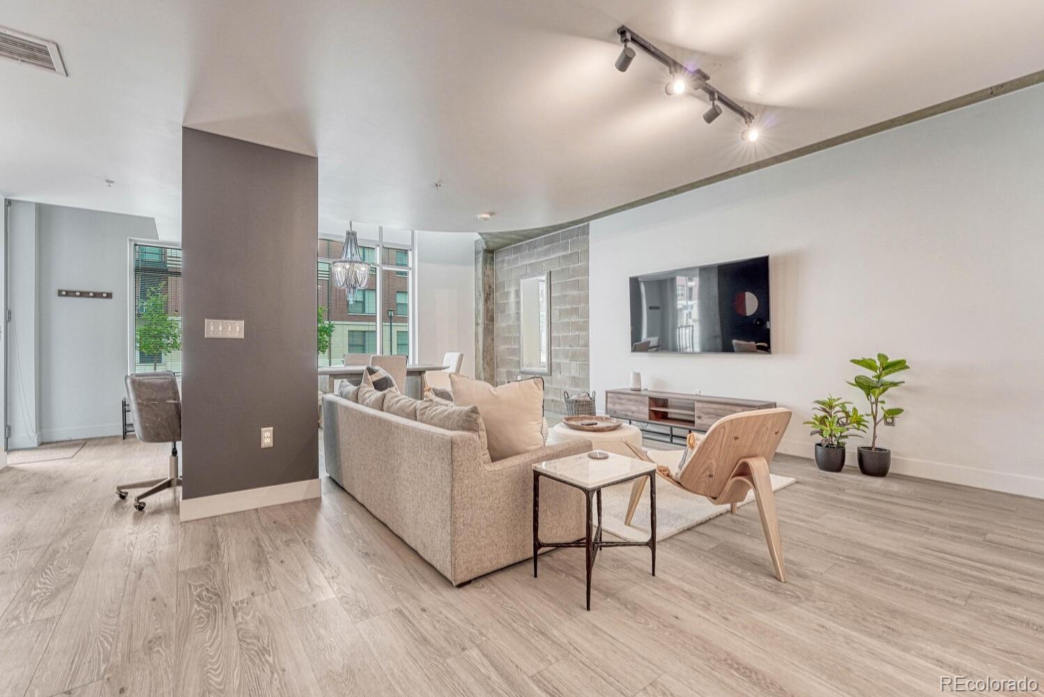 MLS Image #4 for 1700  bassett street,denver, Colorado