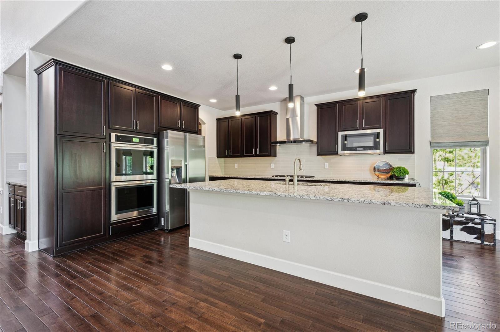 MLS Image #4 for 2264 s joyce street,lakewood, Colorado