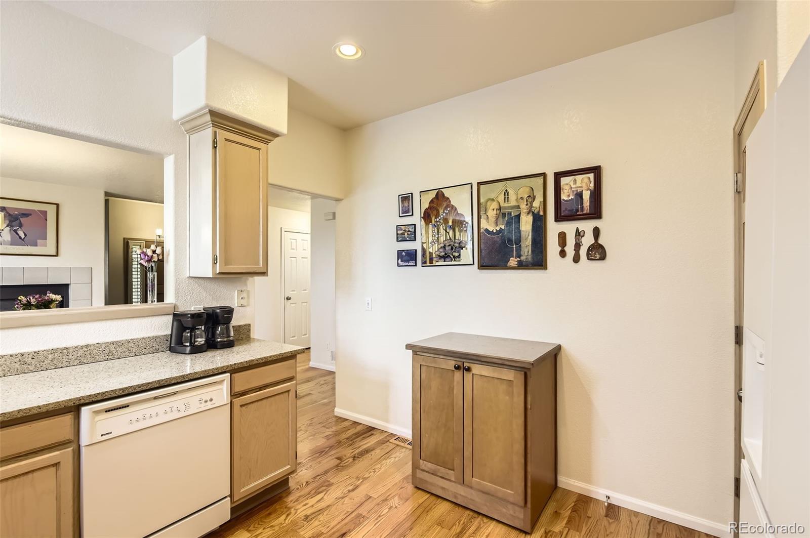 MLS Image #11 for 2980 w long drive,littleton, Colorado