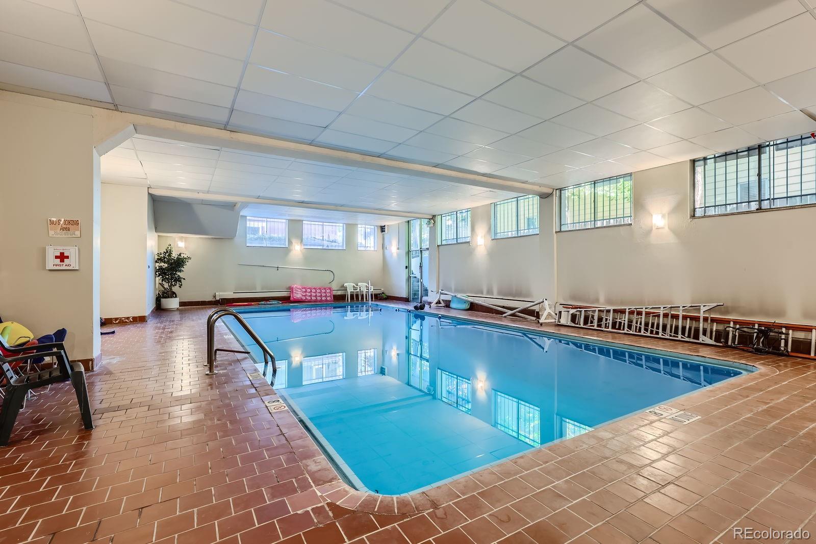 MLS Image #14 for 937 n clarkson street 206,denver, Colorado