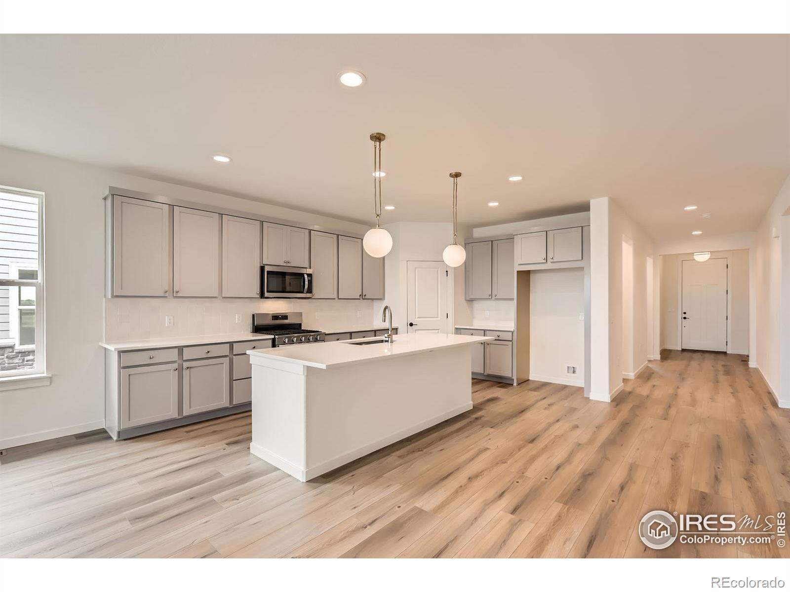 MLS Image #10 for 5891  aspenglow street,longmont, Colorado