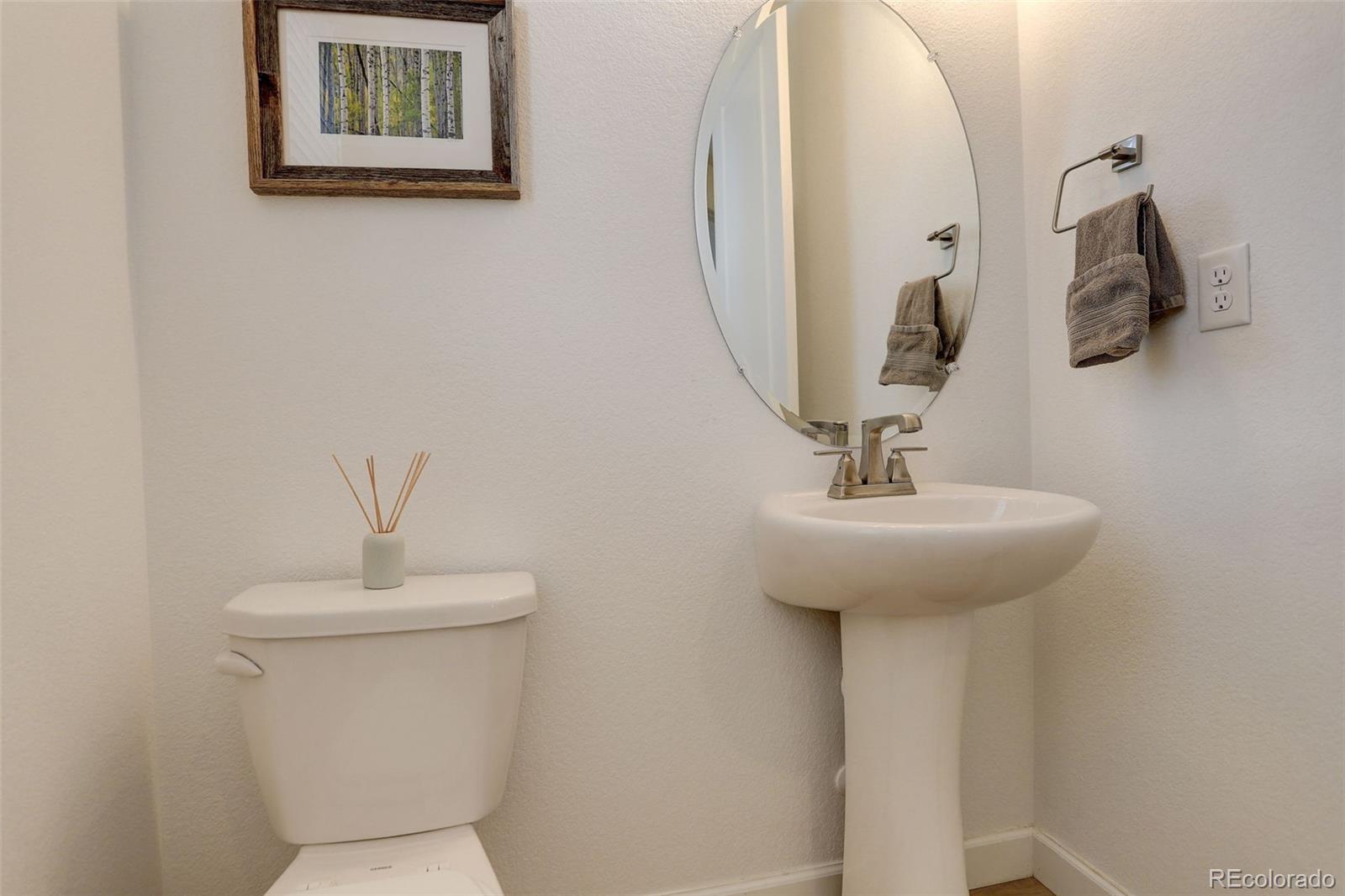 MLS Image #16 for 27655 e geddes place,aurora, Colorado