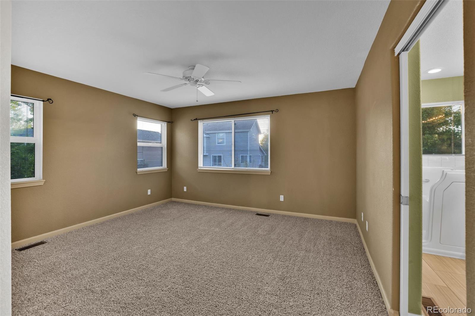 MLS Image #16 for 2587 s flanders court,aurora, Colorado