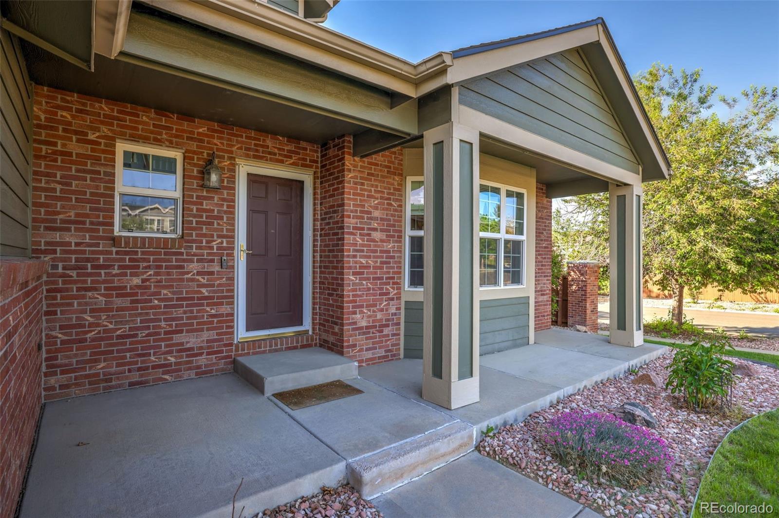 MLS Image #3 for 2587 s flanders court,aurora, Colorado